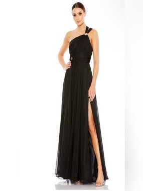 ✨ Mac Duggal Black One Shoulder Gown ✨Size 0 | Wedding Guest Gala Glam